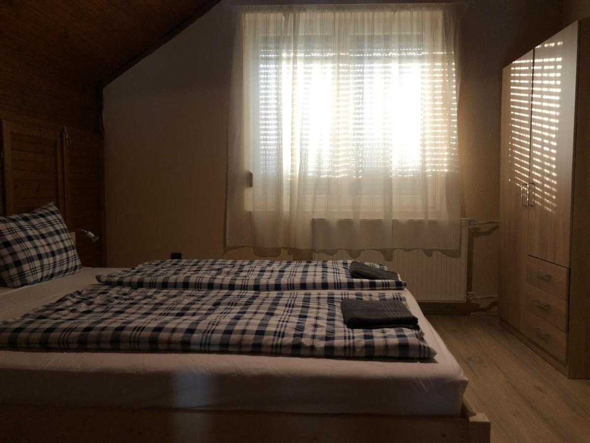 Appartamento Apartman 4. Balatonalmádi Esterno foto